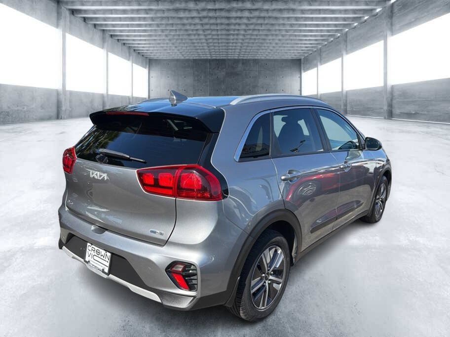 Used 2022 Kia Niro LXS FWD image 3
