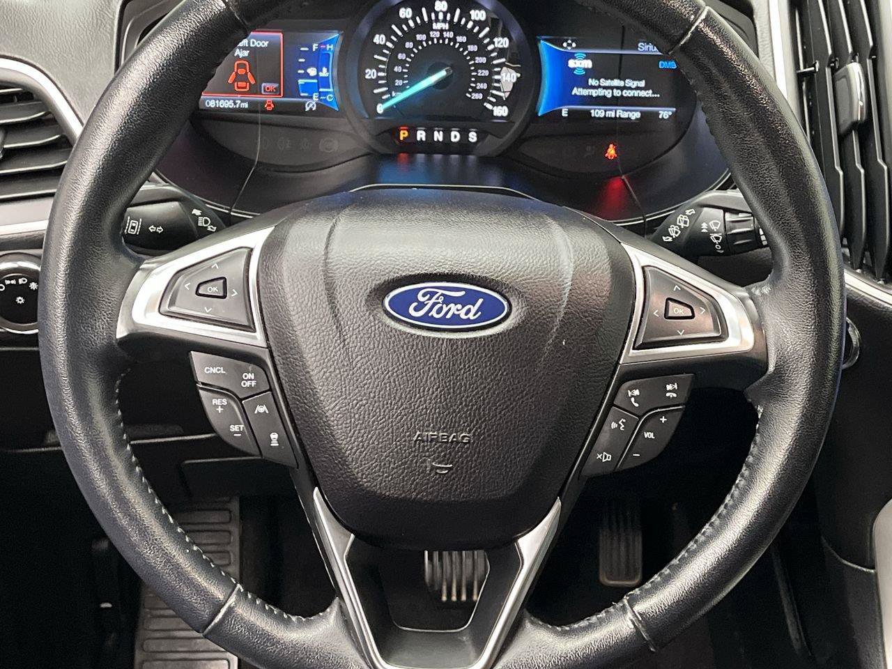 Used 2023 Ford Edge SEL AWD/4WD image 14