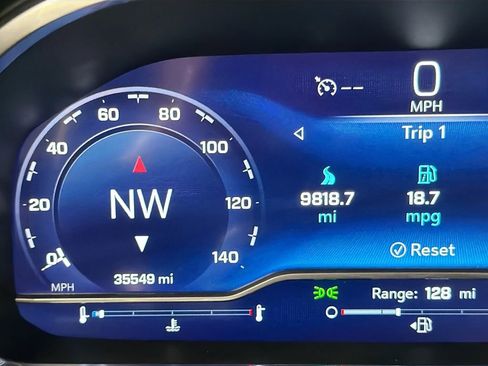 Used 2023 Chevrolet Tahoe LT AWD/4WD image 13