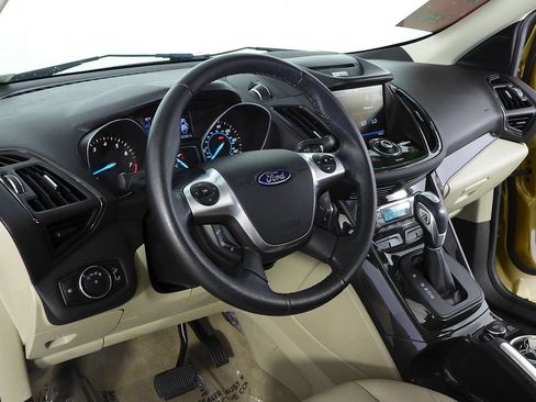 Used 2014 Ford Escape Titanium FWD image 31