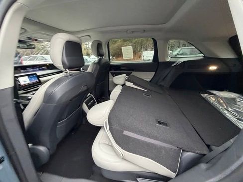 New 2026 Lincoln Nautilus Reserve w/ Jet Appearance Package image 12