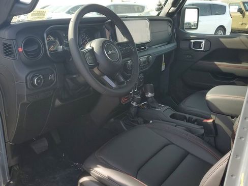 New 2026 Jeep Wrangler Unlimited Rubicon image 20