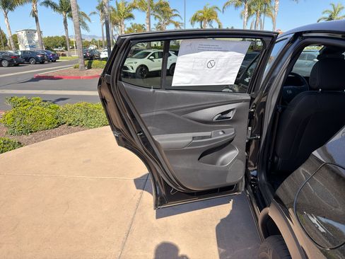 New 2026 Buick Envista Preferred FWD image 8