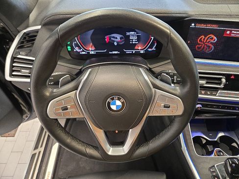 Certified 2022 BMW X7 xDrive40i w/ Premium Package image 21