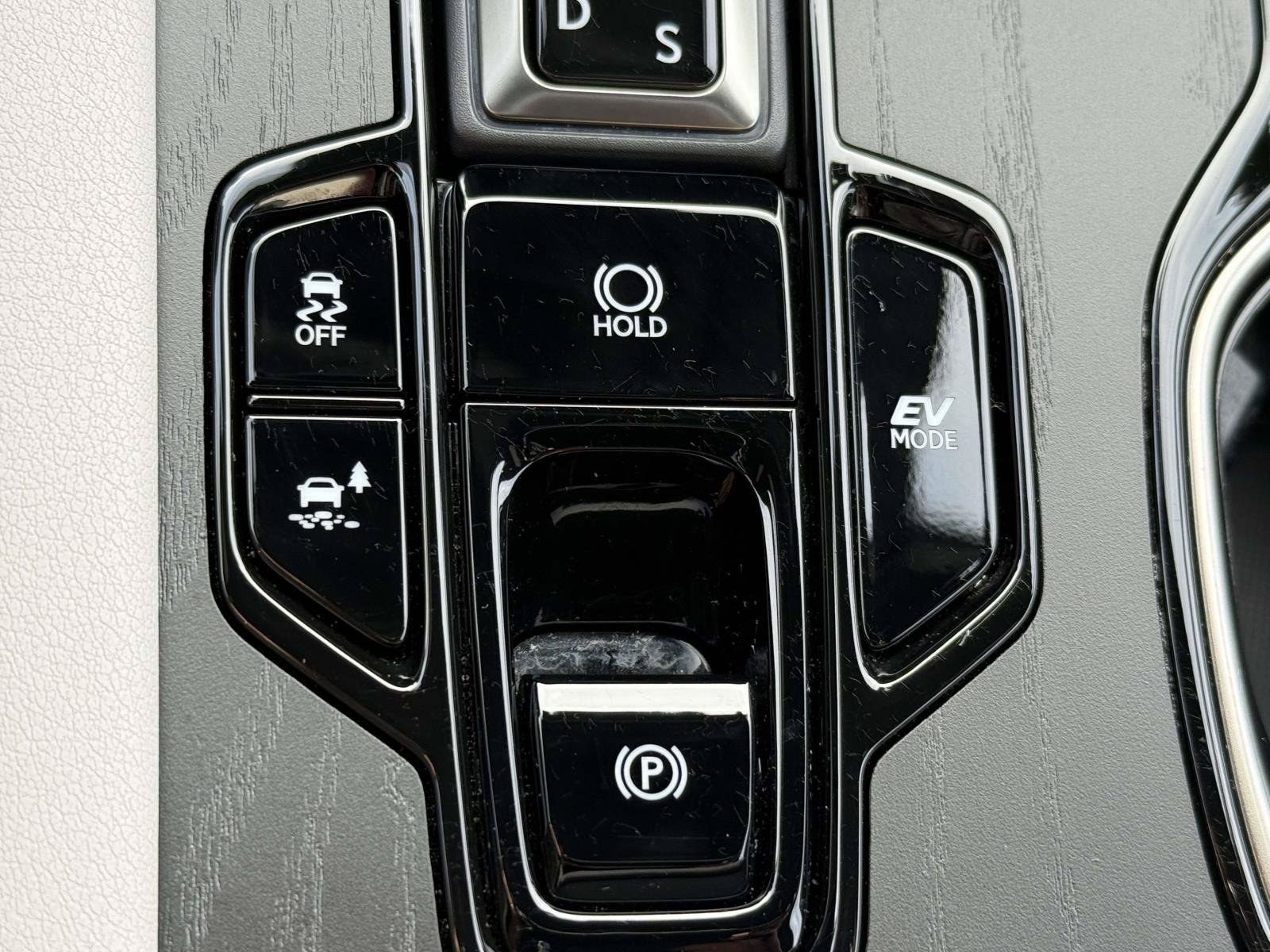 Used 2025 Lexus RX 350h w/ Accessory Package AWD/4WD image 24