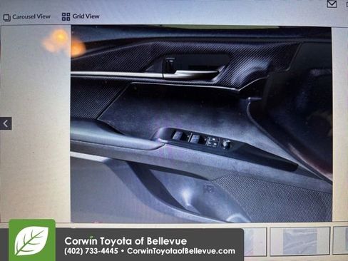 Used 2025 Toyota Camry SE FWD image 3