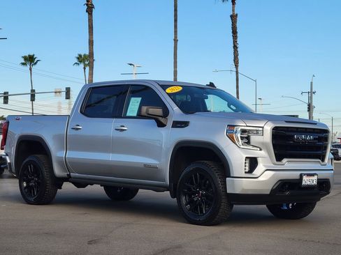 Used 2022 GMC Sierra 1500 Elevation w/ LPO, Elevation Black Package image 31