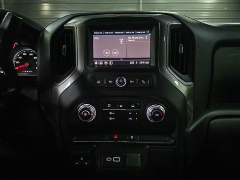 Used 2023 GMC Sierra 2500 Pro w/ Convenience Package image 26