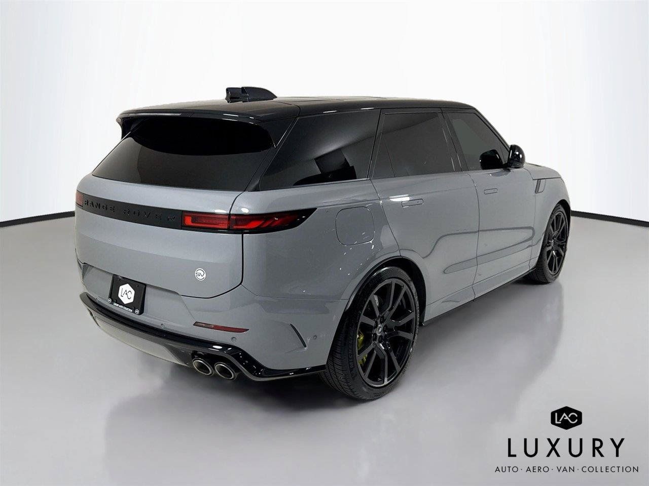 Used 2025 Land Rover Range Rover Sport SV Edition Two AWD/4WD image 5