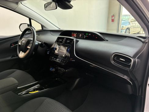 Used 2018 Toyota Prius Prime Plus w/ Carpet Mat Package FWD image 26