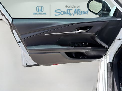 Used 2025 Toyota Camry LE w/ Convenience Package FWD image 19