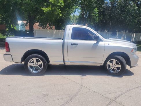 Used 2013 RAM 1500 Express RWD image 7