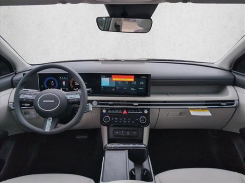 New 2026 Hyundai Tucson SEL image 18