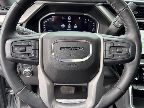Used 2024 GMC Sierra 2500 Denali w/ Denali Reserve Package AWD/4WD image 30