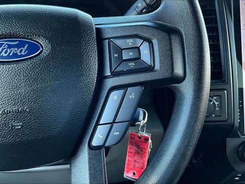 Used 2016 Ford F150 XL w/ Equipment Group 101A Mid image 12