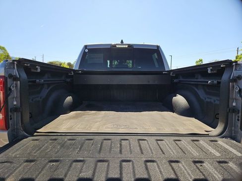 Used 2021 RAM 1500 Limited image 6