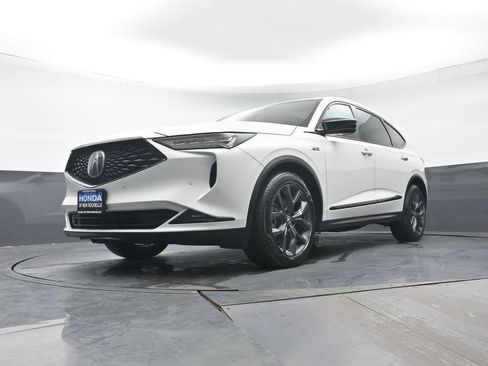 Used 2023 Acura MDX A-Spec AWD/4WD image 32