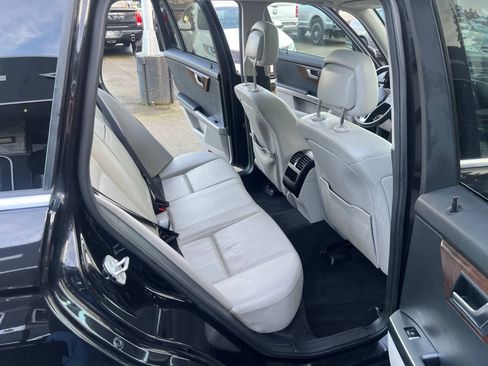 Used 2014 Mercedes-Benz GLK 350 4MATIC w/ Premium 1 Package image 27