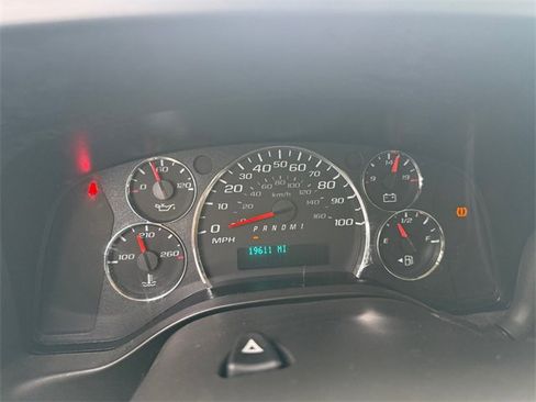 Used 2024 GMC Savana 2500 w/ Driver Convenience Package image 15