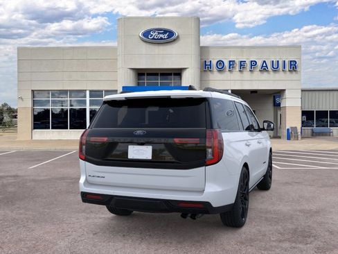 New 2026 Ford Expedition Platinum w/ Stealth Performance Package AWD/4WD image 31