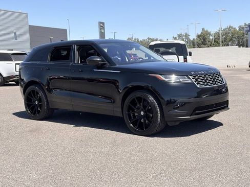Used 2018 Land Rover Range Rover Velar S AWD/4WD image 4