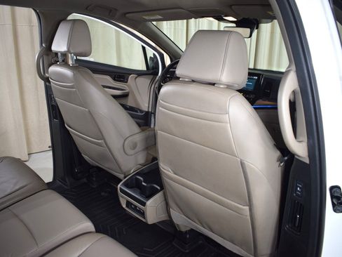 Used 2021 Honda Odyssey Touring image 22