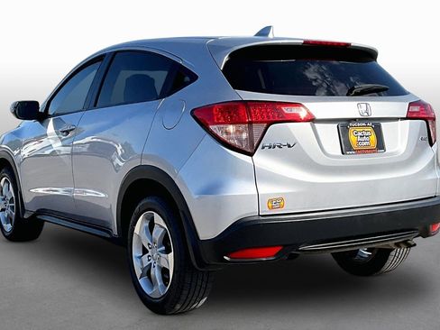 Used 2016 Honda HR-V EX image 11