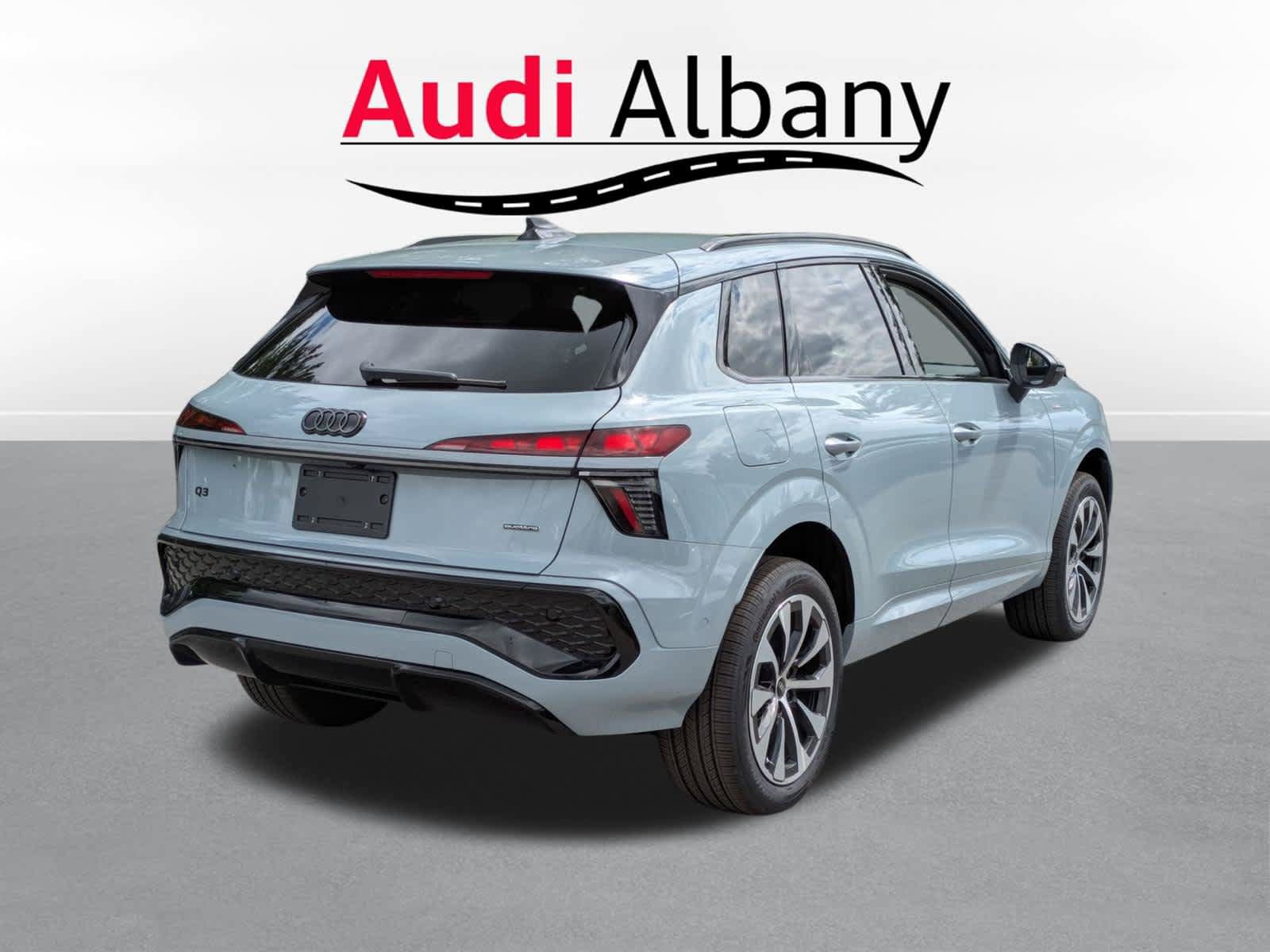 New 2026 Audi Q3 quattro 2.0T AWD/4WD image 5