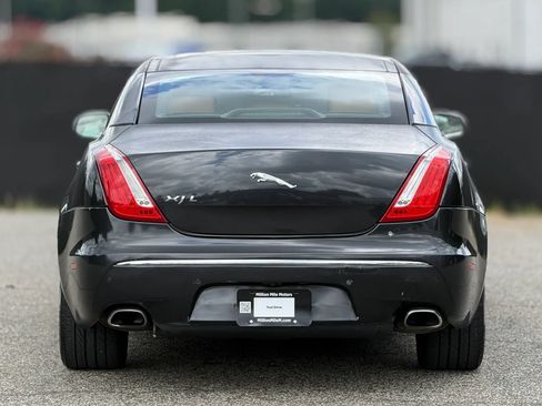 Used 2012 Jaguar XJ L RWD image 4
