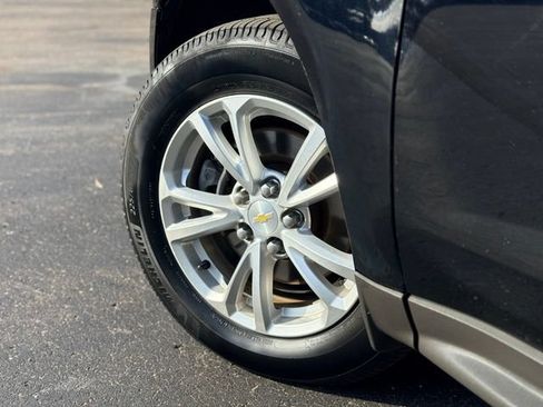 Used 2017 Chevrolet Equinox LT AWD/4WD image 28