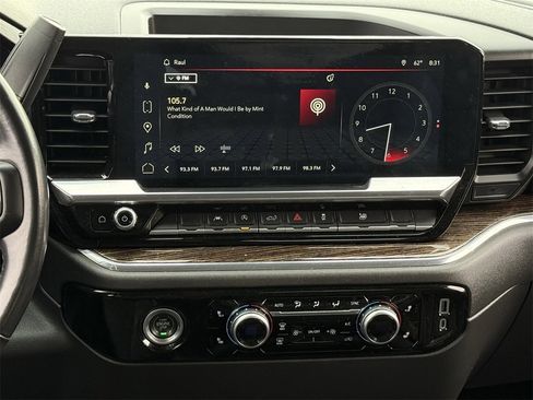 Used 2022 GMC Sierra 1500 Elevation image 16