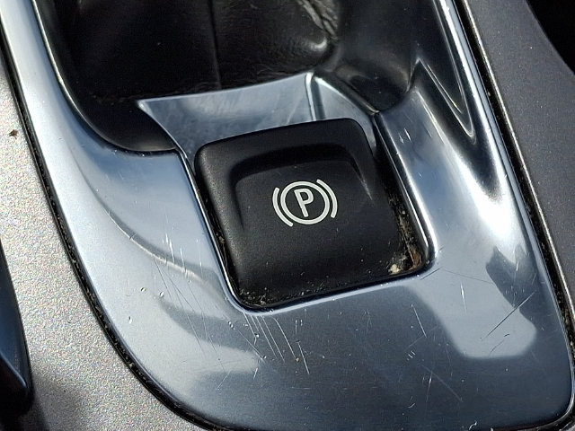 Used 2024 Chevrolet Malibu LT FWD image 25