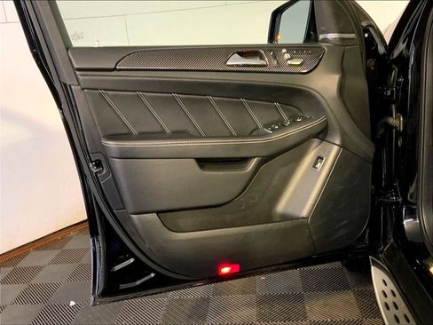 Used 2019 Mercedes-Benz GLE 63 AMG S image 25