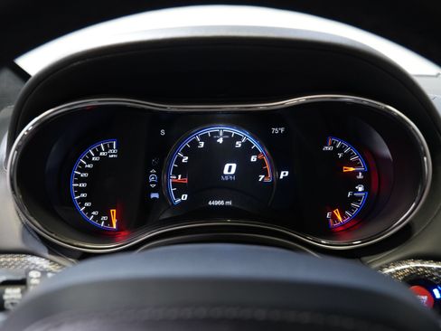 Used 2018 Jeep Grand Cherokee Trackhawk AWD/4WD image 45