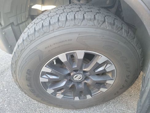 Used 2017 Nissan Titan PRO-4X image 5