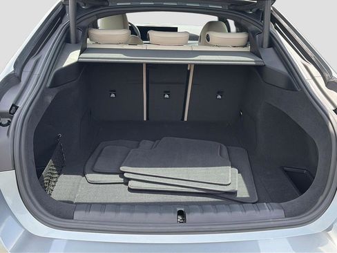 Used 2023 BMW i4 eDrive35 w/ Premium Package RWD image 18