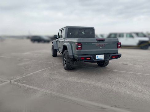 New 2026 Jeep Gladiator Mojave image 9
