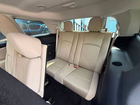 Used 2013 Dodge Journey SXT w/ Flexible Seating Group FWD image 17