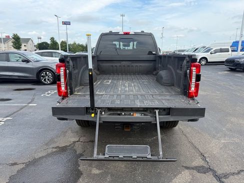 Used 2025 Ford F350 Lariat w/ Lariat Ultimate Package AWD/4WD image 60