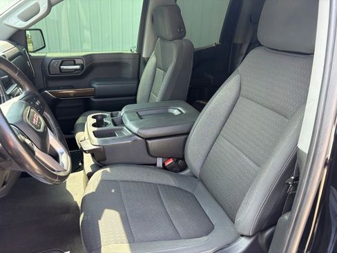 Used 2021 GMC Sierra 1500 SLE w/ X31 Off-Road Package AWD/4WD image 11