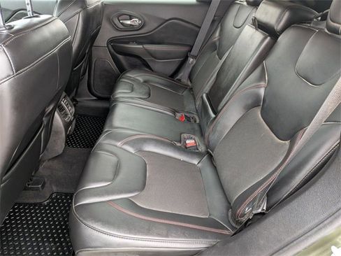 Certified 2021 Jeep Cherokee Trailhawk w/ Trailer Tow Group image 24