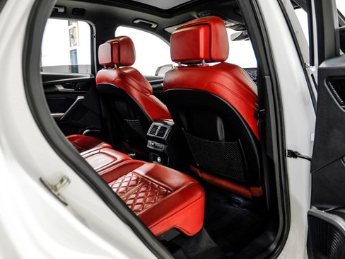 Used 2018 Audi SQ5 Premium Plus w/ S Sport Package image 46