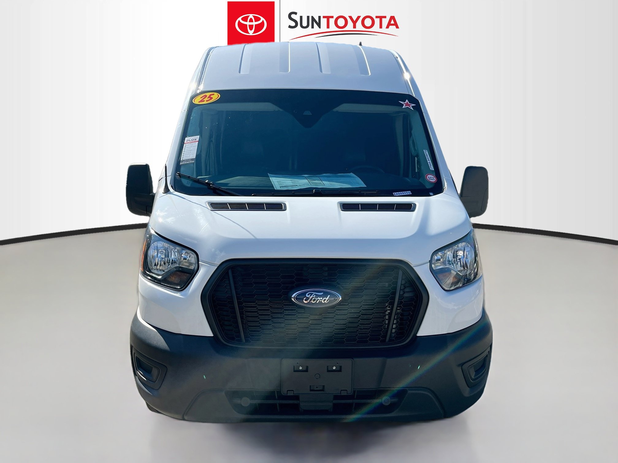 Used 2025 Ford Transit 250 148 High Roof Extended w/ Load Area Protection Package RWD image 10
