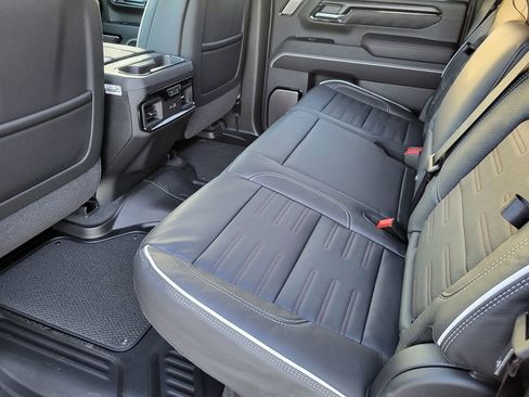 New 2026 GMC Sierra 2500 AT4X image 38