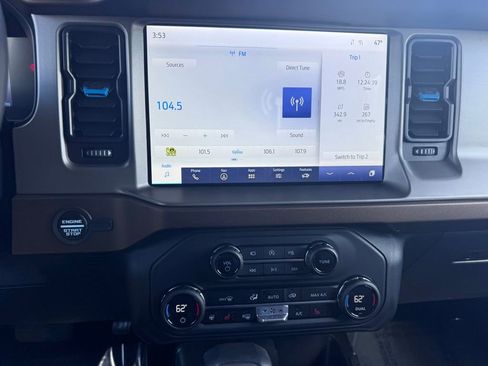 Used 2023 Ford Bronco Outer Banks image 30