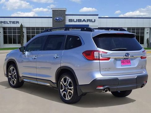 Used 2024 Subaru Ascent Touring AWD/4WD image 4