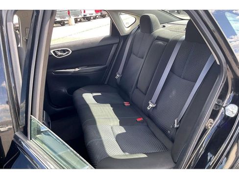 Used 2016 Nissan Sentra SR FWD image 28