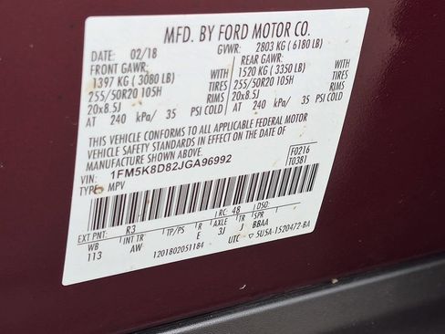Used 2018 Ford Explorer XLT w/ Equipment Group 202A AWD/4WD image 24