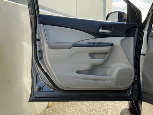 Used 2014 Honda CR-V LX image 10