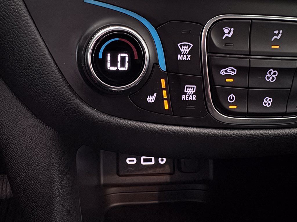 Certified 2023 Chevrolet Equinox LT AWD/4WD image 22
